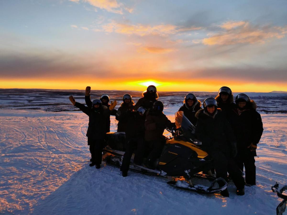 Mattarahkka Northern Light Lodge คิรูนา ภายนอก รูปภาพ